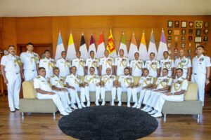 Sri Lankan, Indian naval commanders meet