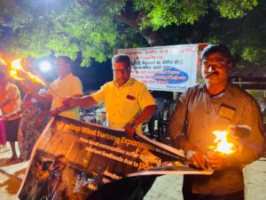 Torch protest against wind farm and mineral sand mining in Mannar (1)