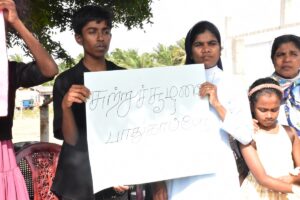 Vavuniya youth support the Mannar protest (9)
