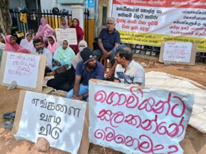 The Muthunagar farmers are engaged in a continuous Satyagraha protest (5)